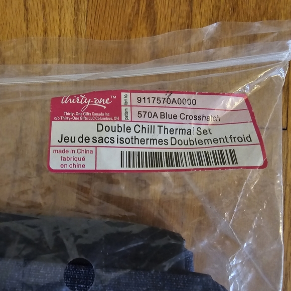 thirty-one | Kitchen | Thirty One Double Chill Thermal Set Blue ...